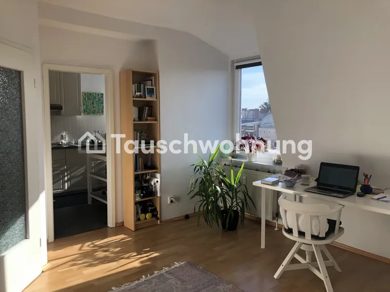 Tauschwohnung: Schöneberg: 46m2 Helle 1,5-Zimmer Whg– Suche größere Wohnung — photo 1